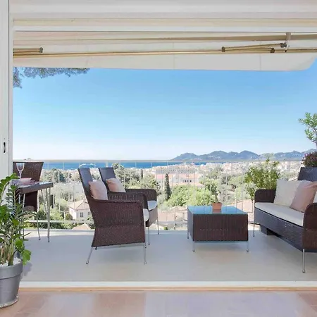 Apartment Av. Fragonard